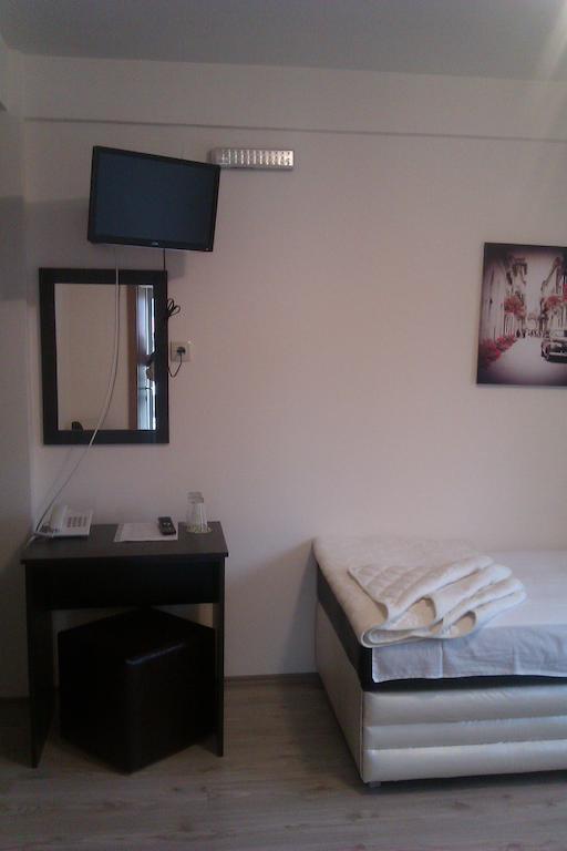 Guesthouse Vila Dnd Niska Banja Quarto foto