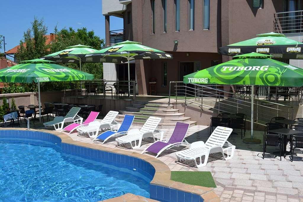 Guesthouse Vila Dnd Niska Banja Instalações foto